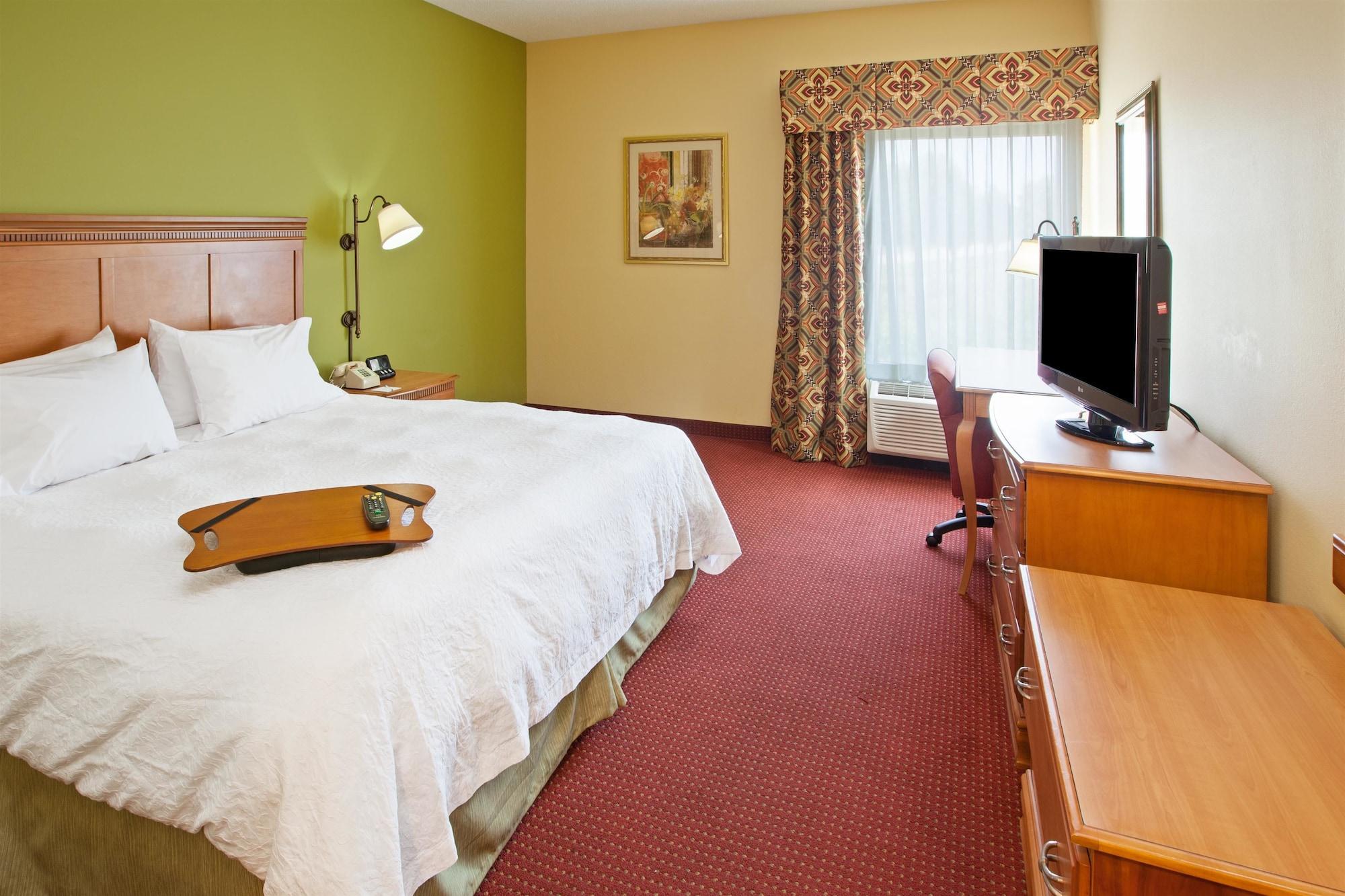 Hampton Inn Bardstown Exterior photo
