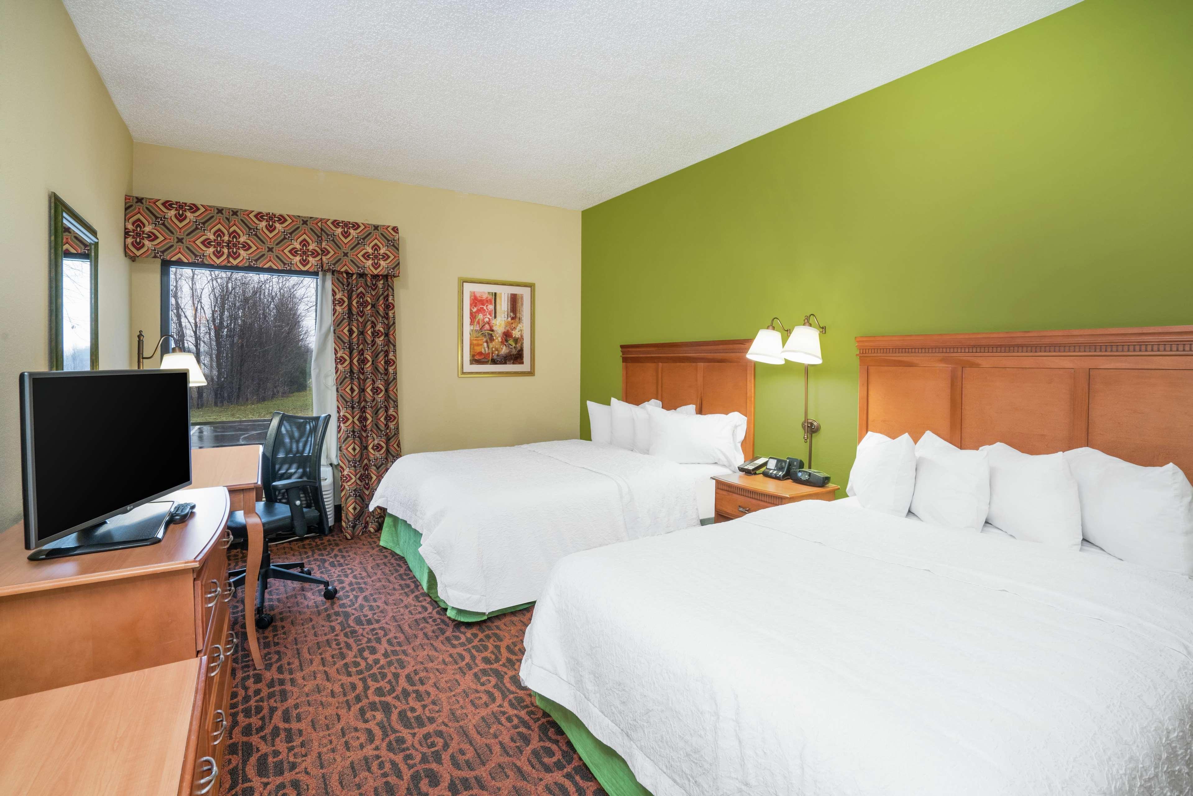 Hampton Inn Bardstown Exterior photo