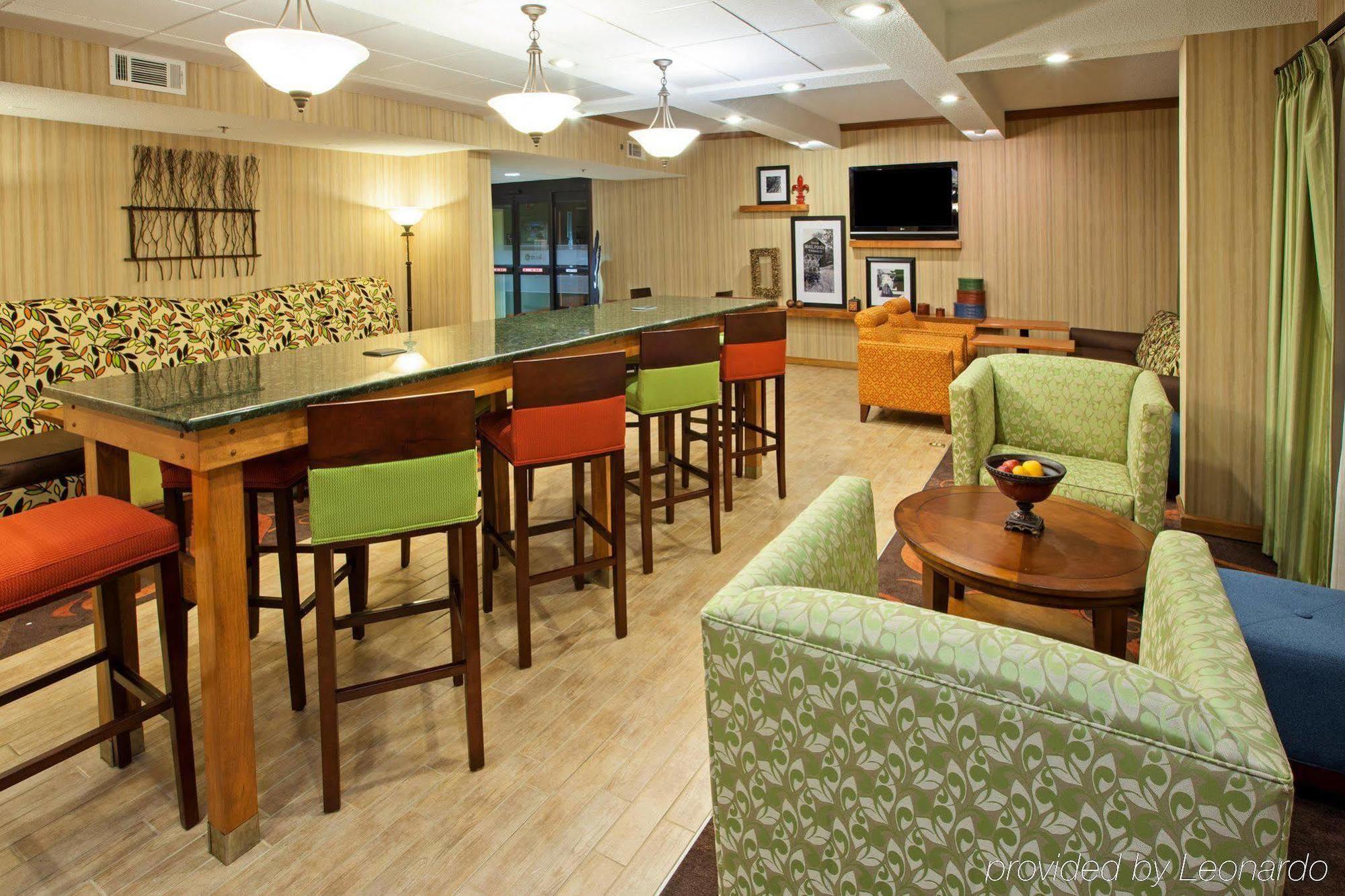 Hampton Inn Bardstown Restaurant photo