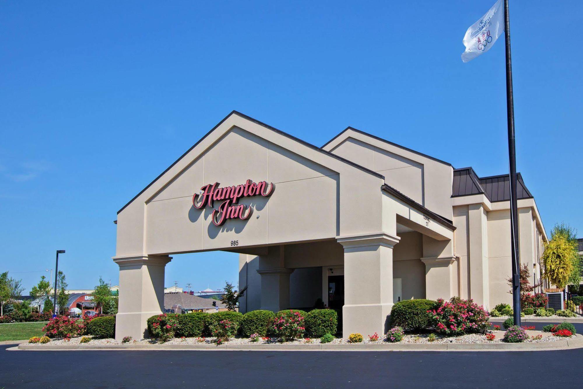 Hampton Inn Bardstown Exterior photo
